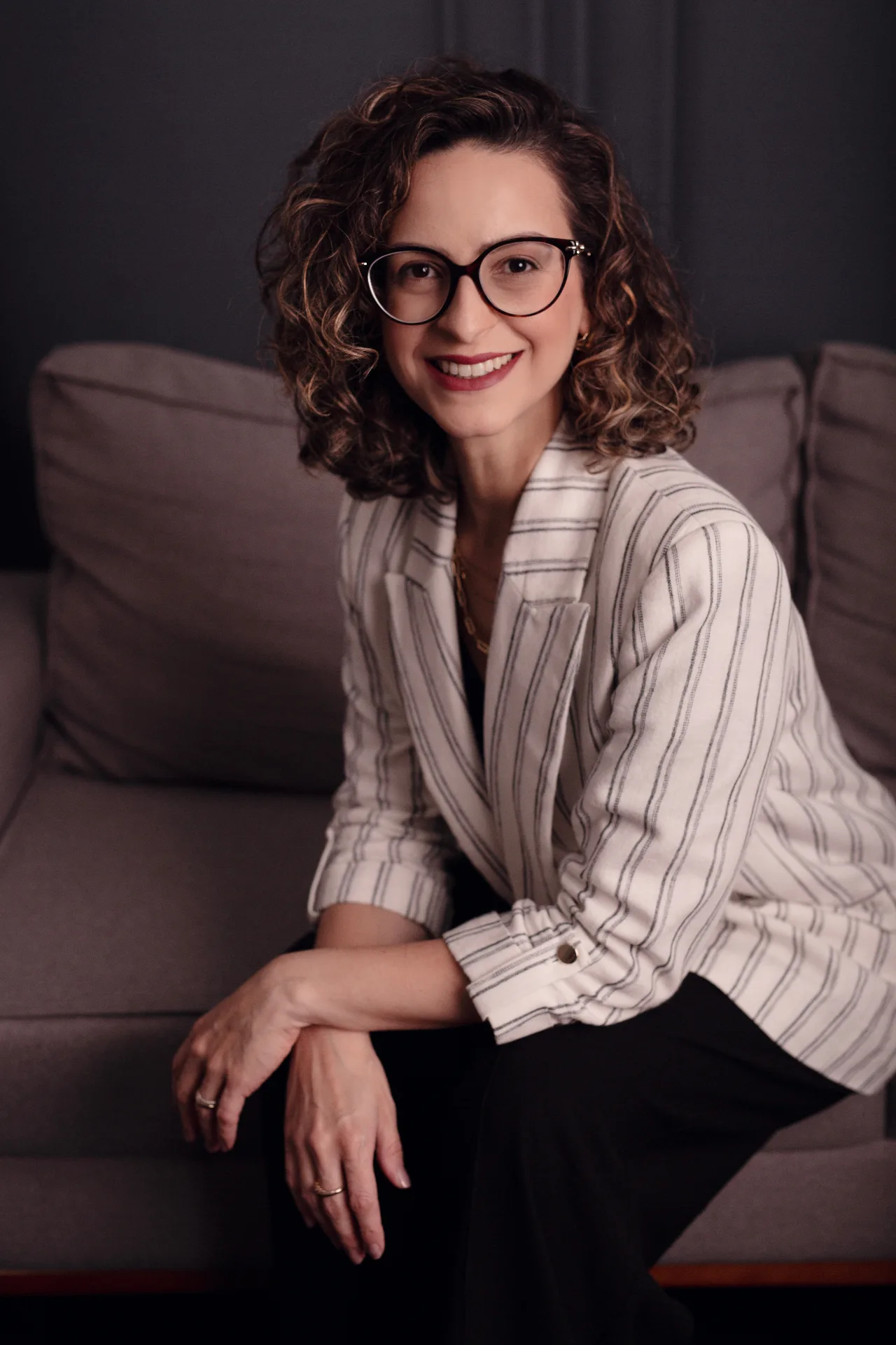 Ana Luiza Sasako — consultora com 19 anos em marketing, produtos e varejo, ex-Cacau Show
